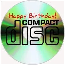 En quelle anne a t commercialis le premier lecteur de compact discs ?