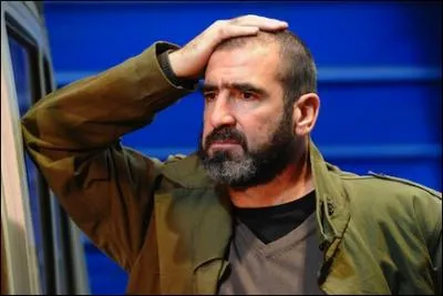 Quel singe fait quipe avec Cantona dans le film Mookie de 1998 ?