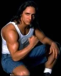 Quelle attaque arienne Billy Kidman utilise-t-il comme prise de finition ?
