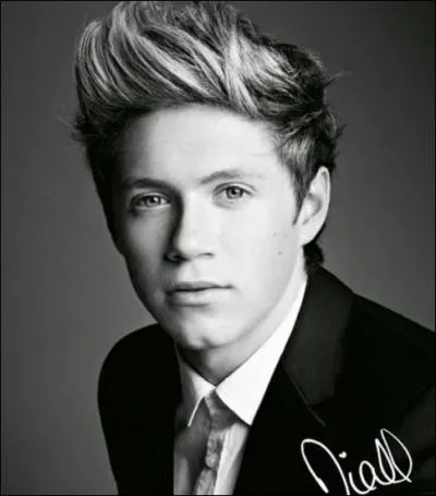 Niall vient :