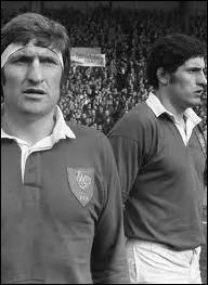 Nous sommes 6 frres, tous Narbonnais, tous joueurs de rugby mais Walter et Claude sont les plus connus, tous les deux sont internationaux, clbres aussi pour le cassoulet :