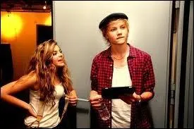 Quel est son premier single en duo ?