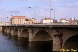 Les habitants du Coteau sont les ...