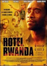 Acteur américain à la carrure imposante. On a pu le voir dans ''48 heures'' , ''Hulk'' , ''Hotel Rwanda'' et plus récemment dans ''Warrior'' .