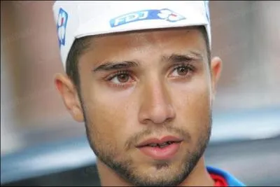 Nacer Bouhanni est n en 1990  Epinal. Ce sportif est champion de France 2012. Dans quelle discipline ?
