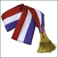 Quel homme politique n  Tunis et dcd  Paris en 2010, fut maire d'Epinal de 1983  1997 ?