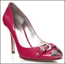 Quelle est cette marque de vtement ou de chaussure ?