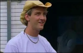 Qui est ce personnage pour Lewis ?