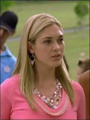 Comment se prnomme-t-elle ?