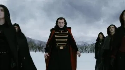 Quels sont, parmi les Cullen, ceux qui vont mourir lors de la bataille face aux Volturi ?