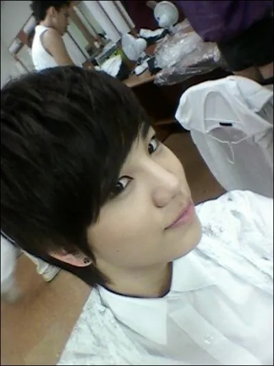 De quel groupe SungJong est-il le maknae ?