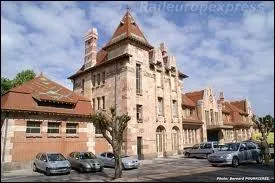 A Nris-les-Bains, la population rpond au nom de ...