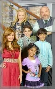 Quel est le nom de la famille, o travaille Jessie ?