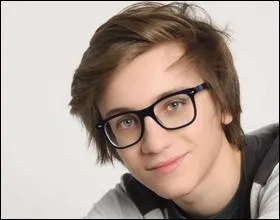 Qui est la petite amie de Valentin ?