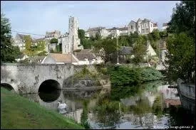 Nous nous rendons ensuite  Chteau-Landon, commune Seine-et-Marnaise o les habitants portent le nom de ...