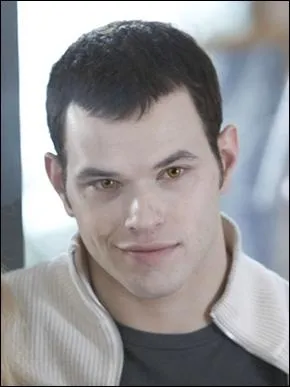  qui Emmett dpose-t-il de l'argent ?