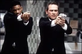 On dcore, on organise, on est une fe du logis, et voil que surgit une arme brune d'amandes sur pattes  mga-antennes, du genre passe-muraille ultra rapide qui nous fout... le blues