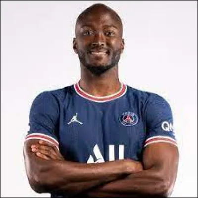 Quelle est la nationalité de Danilo Pereira ?