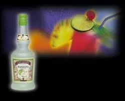 A quoi est parfume la liqueur nomme  Manzana  ?