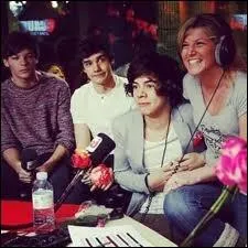 Les nouvelles poupes  l'effigie des One Direction peuvent maintenant chanter. Mais que chantent ces poupes de Zayn, Niall et Harry ?