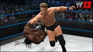 Qui fait une corde  linge sur son adversaire ?