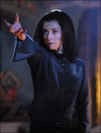 A la base, pourquoi Buffy combat-elle Willow ?