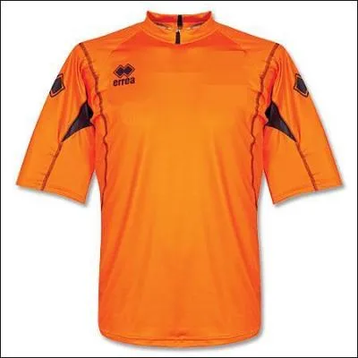 À quelle équipe appartient ce maillot ?