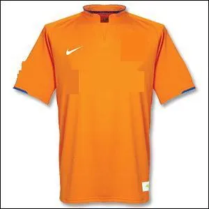 Encore de la couleur orange! À quelle équipe appartient ce maillot ?
