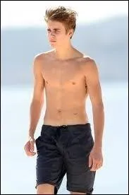 Avec qui Justin Bieber sortait-il ?