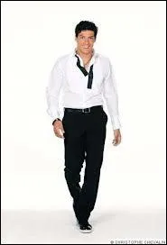 Quelle est la musique de Taig Khris lors de sa premire prestation ?