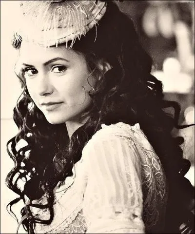 Quel est le nom de famille de Katerina ?