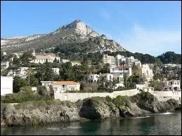 Les habitants du Cap-d'Ail portent le nom de ...