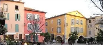 A Valbonne, les habitants portent le nom de ...