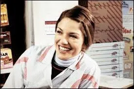 Quel parent ont en commun Marie, la demi- soeur interprte par Nadia Fars, et les trois frres de cette famille ?