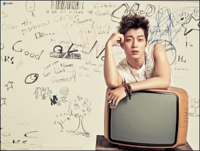 Qui est ce chanteur ?