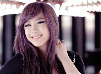 Qui est cette chanteuse ?