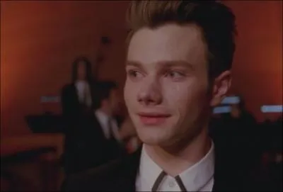 Saison 4 pisode 9 : Carmen Thibideux donne une seconde chance a Kurt pour la NYADA lors des Winter Showcases. Que chante-t-il ?