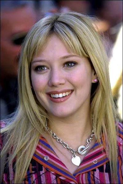 A quel âge commence-t-elle sa carrière ?