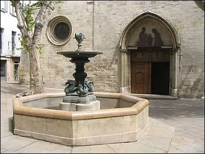 La ville de Manosque, patrie de Jean Giono est situe dans :