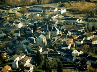 La ville d'Ambazac o Charles Gounod aurait compos  Faust  est situe dans :