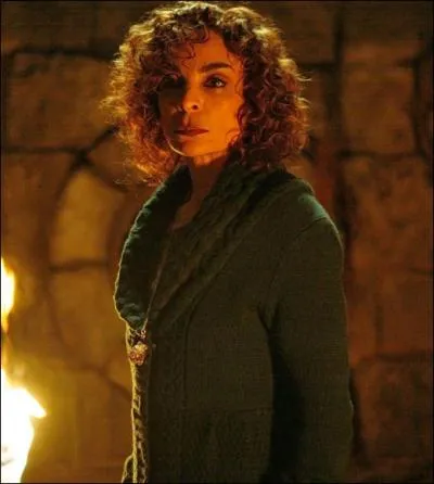 Qui est-ce (et qu'est-ce qui la caractrise) ?