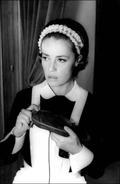Dans ce film de Luis Buuel, Jeanne Moreau est :