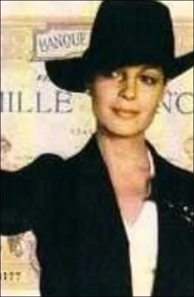 Dans ce film de Francis Girod, Romy Schneider est :