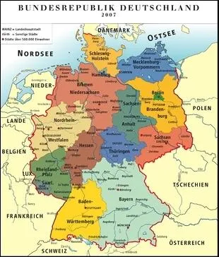 De quels Etats allemands (les  Lnder ), situs dans le sud du pays, est originaire le schnauzer ?