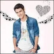 De qui Tomas est-il amoureux ?