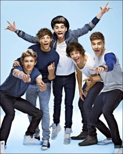 Qui a crit la chanson   More than this   ?