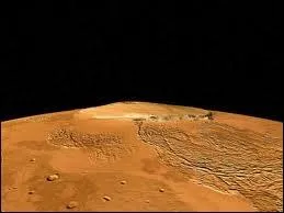 Cette montagne est une montagne :