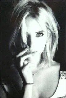 Ashley joue le rle de... . .