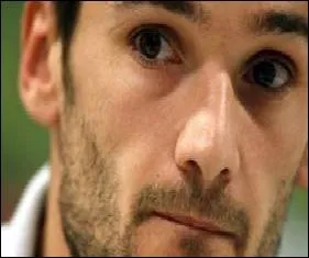 Capitaine  25 ans...