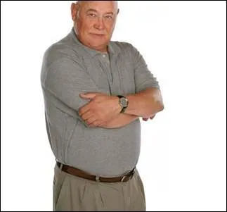 Comment s'appelle le coach de l'quipe de basket au lyce ?